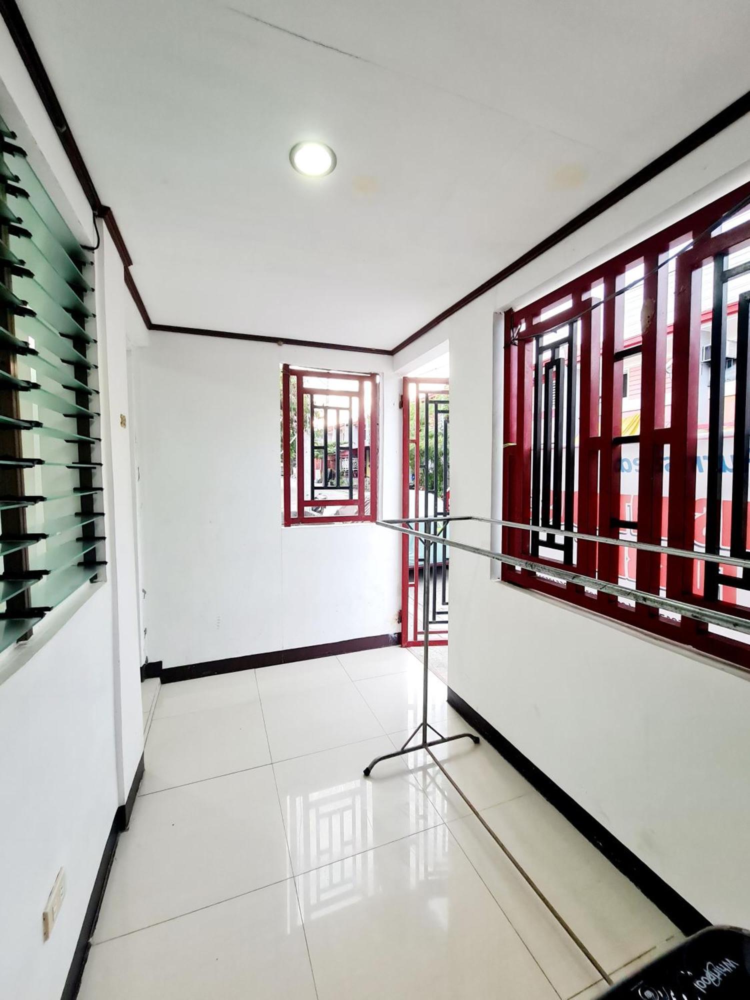 Calapan City Fully Furnished House Transient Near Xentromall L39 Eksteriør bilde