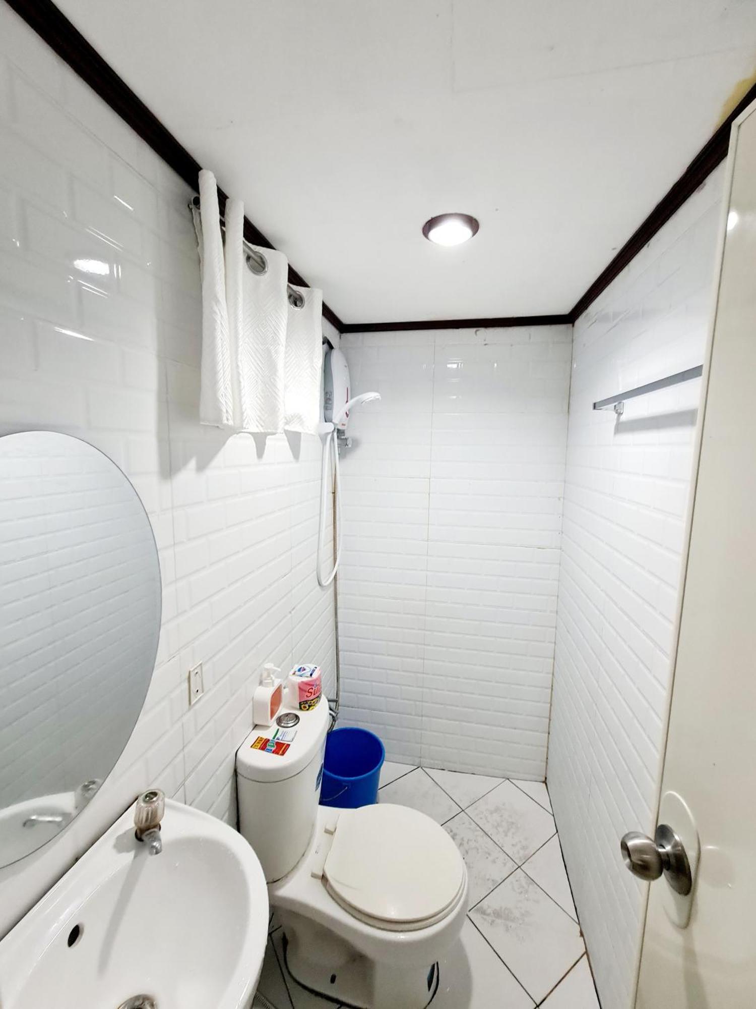 Calapan City Fully Furnished House Transient Near Xentromall L39 Eksteriør bilde