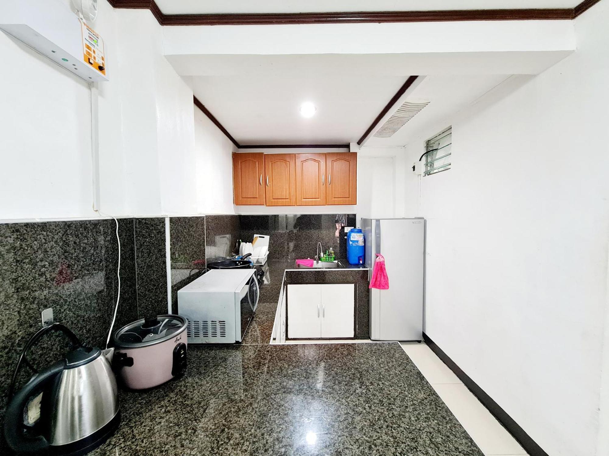 Calapan City Fully Furnished House Transient Near Xentromall L39 Eksteriør bilde